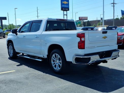 Used 2024 Chevrolet Silverado 1500 LTZ w/ LTZ Premium Package AWD/4WD image 5
