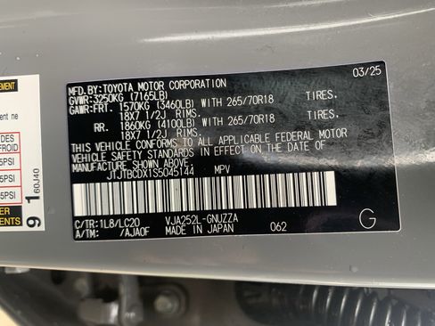 Certified 2025 Lexus GX 550 image 36