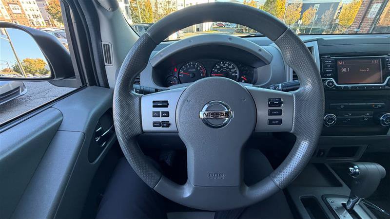 Used 2017 Nissan Frontier S RWD image 15