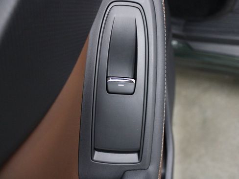 Used 2023 Subaru Forester Touring image 23