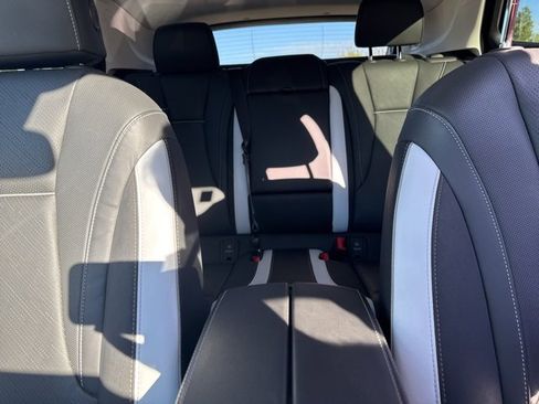 Certified 2025 Buick Envision Sport Touring image 24