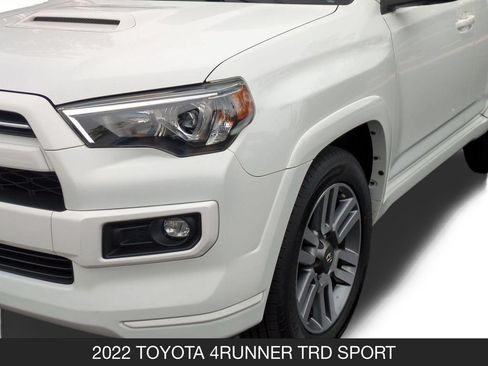 Used 2022 Toyota 4Runner TRD Sport w/ Technology Package RWD image 10
