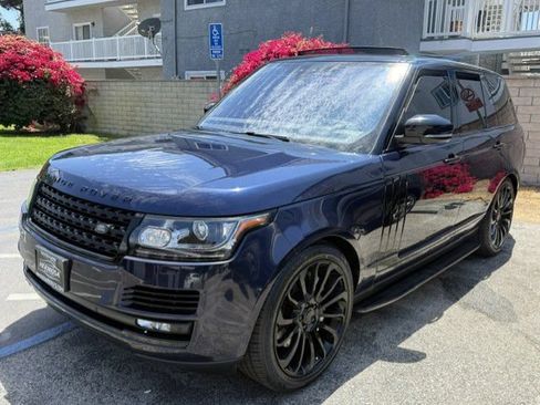 Used 2017 Land Rover Range Rover Supercharged AWD/4WD image 25