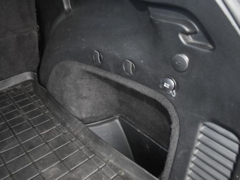 Used 2020 Jeep Grand Cherokee Altitude image 10