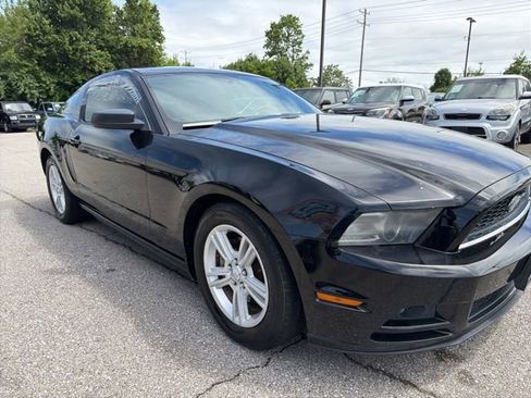 Used 2013 Ford Mustang Coupe RWD image 1