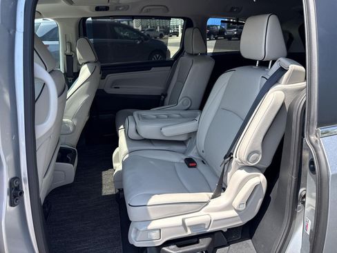 Certified 2026 Honda Odyssey Touring image 20