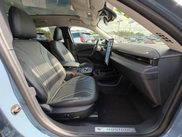 Used 2023 Ford Mustang Mach-E Premium AWD/4WD image 9