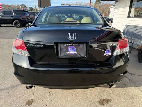Used 2010 Honda Accord EX-L image 6