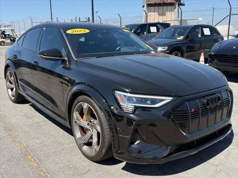 Used 2023 Audi e-tron S Prestige w/ Prestige Package AWD/4WD image 2