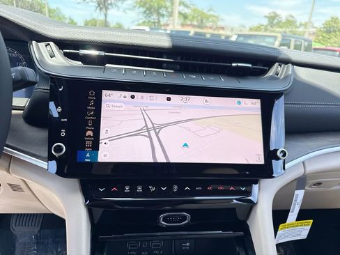 New 2026 Jeep Grand Cherokee Limited RWD image 25