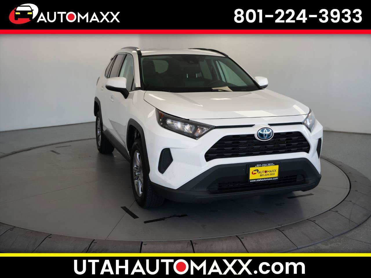 Used 2022 Toyota RAV4 LE AWD/4WD image 1
