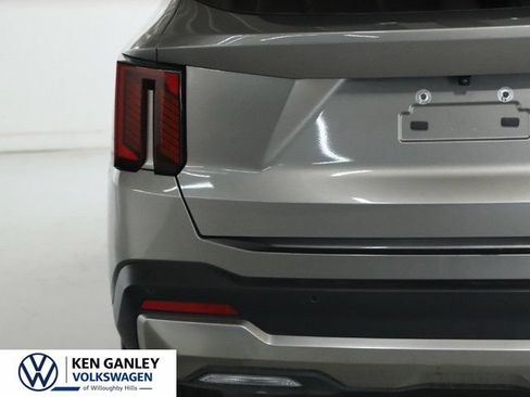 Used 2025 Kia Sorento SX Prestige AWD/4WD image 46