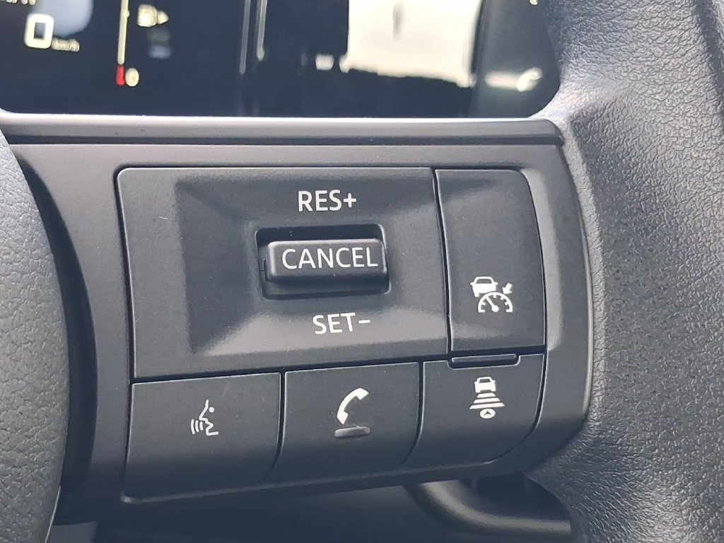 New 2027 Nissan Kicks S FWD image 13