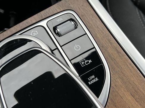 Certified 2024 Mercedes-Benz G 550 image 53