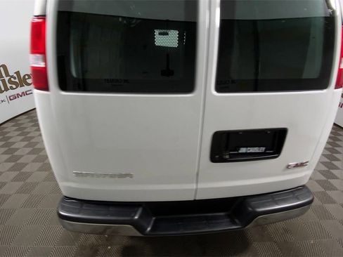 Used 2024 GMC Savana 2500 w/ Driver Convenience Package image 7