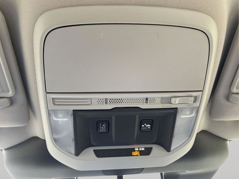 Used 2024 Subaru Forester Base image 20