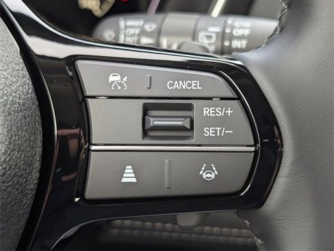 New 2025 Honda Pilot Touring image 25