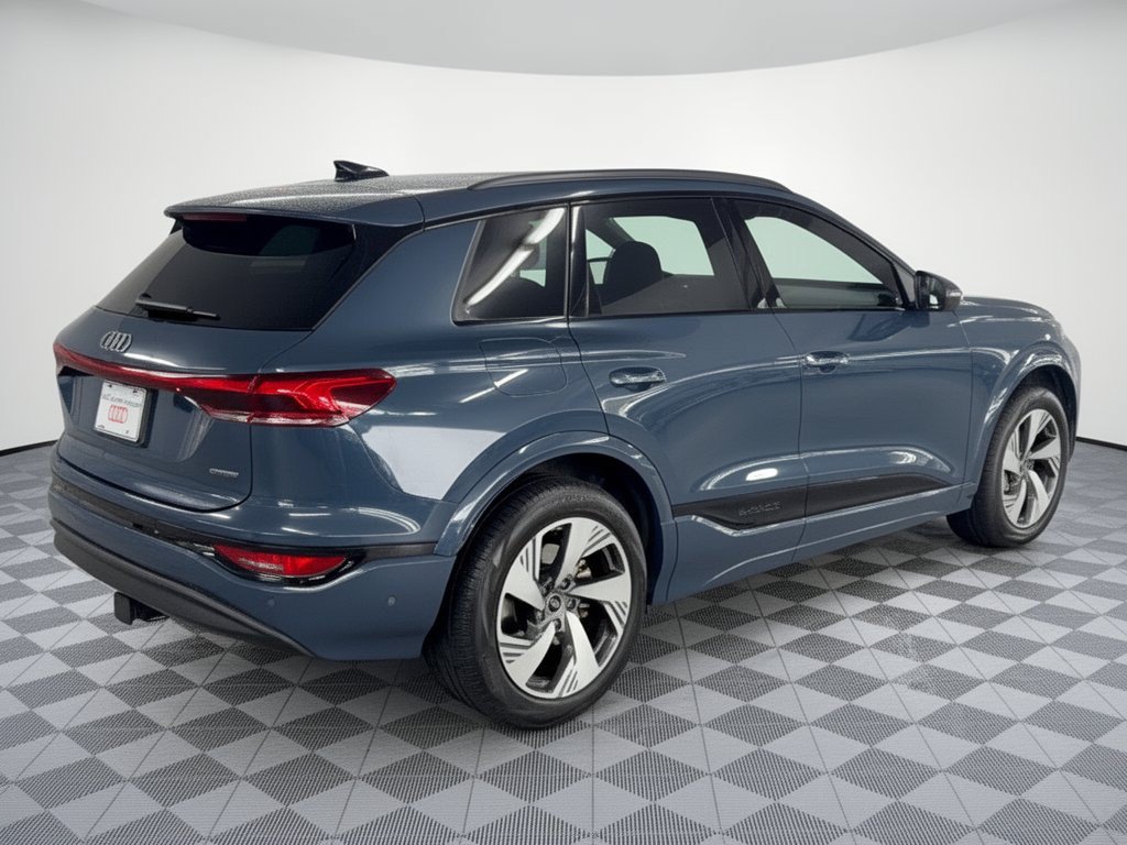 Used 2025 Audi Q6 e-tron Premium w/ Convenience Package AWD/4WD image 9