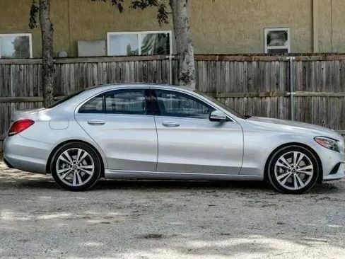 Used 2020 Mercedes-Benz C 300 Sedan image 8