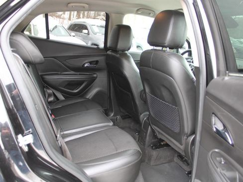 Used 2017 Buick Encore Preferred image 27