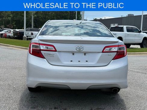 Used 2013 Toyota Camry SE FWD image 23
