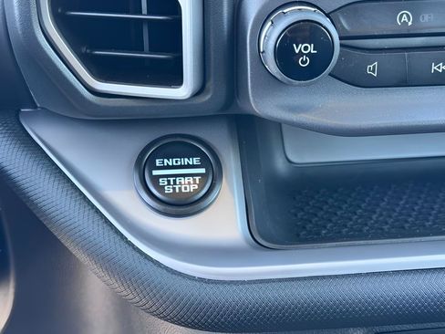 Used 2024 Ford Bronco Sport Outer Banks w/ Tech Package AWD/4WD image 19