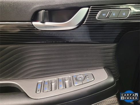 Used 2024 Hyundai Palisade Calligraphy image 29