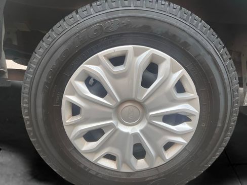 Used 2023 Ford Transit 350 XLT image 18