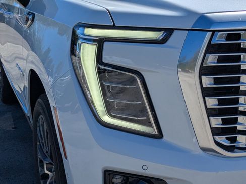 New 2026 GMC Yukon XL Denali w/ Sun & Power Step Package image 9
