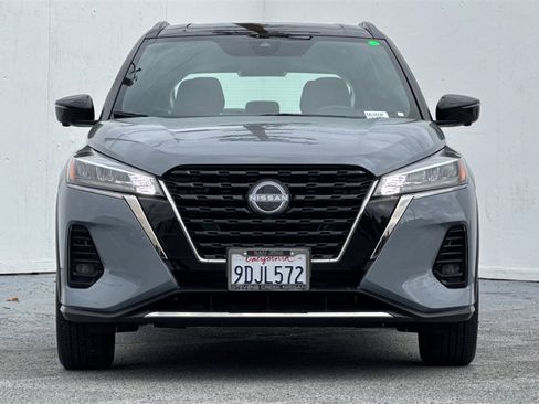 Certified 2023 Nissan Kicks SR image 10