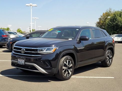 Used 2023 Volkswagen Atlas Cross Sport SE FWD image 10
