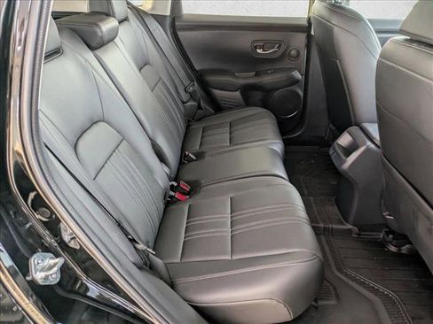 Certified 2026 Honda HR-V EX-L image 17