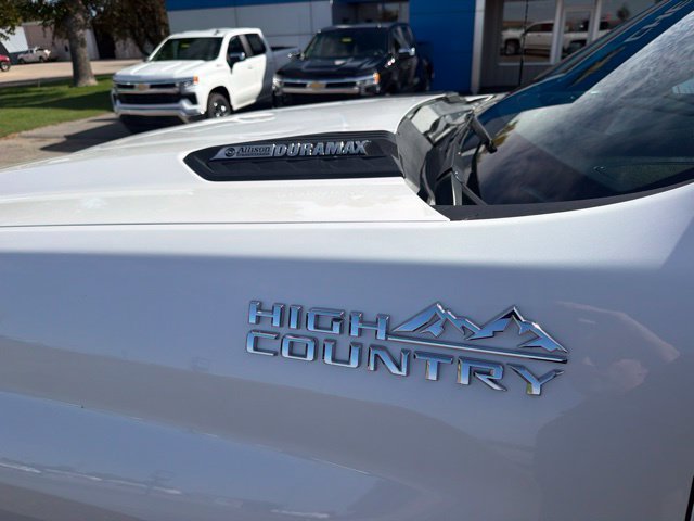 Certified 2021 Chevrolet Silverado 2500 High Country w/ Technology Package AWD/4WD image 12