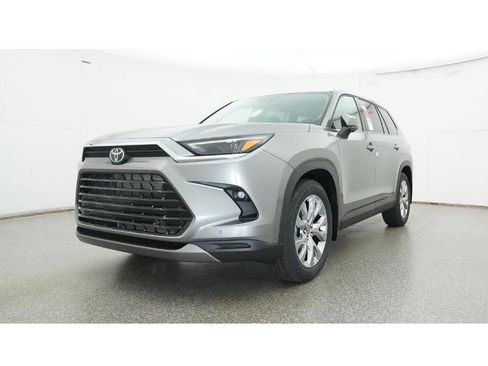 New 2026 Toyota Grand Highlander Limited image 32