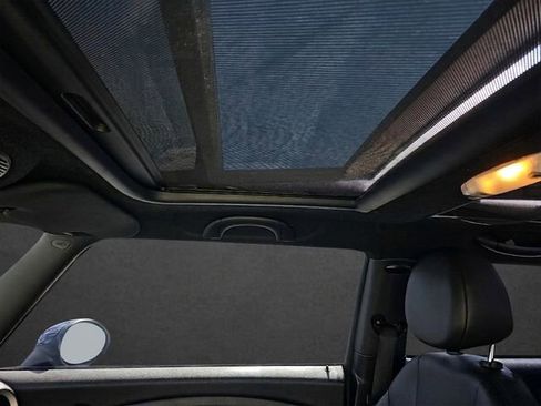 Used 2011 MINI Cooper Hardtop FWD image 7