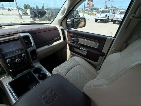 Used 2013 RAM 1500 Laramie w/ Convenience Group AWD/4WD image 50