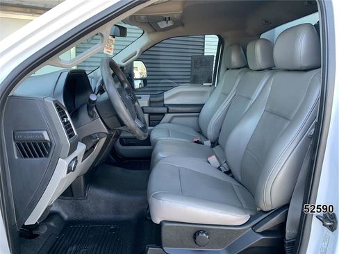 Used 2019 Ford F550 2WD Regular Cab Super Duty image 24