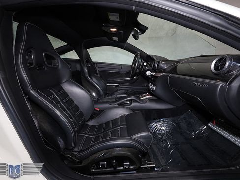 Used 2011 Ferrari 599 GTB Fiorano RWD image 24