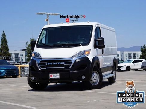 Used 2025 RAM ProMaster 2500 w/ U-Haul Equipment Group FWD image 4