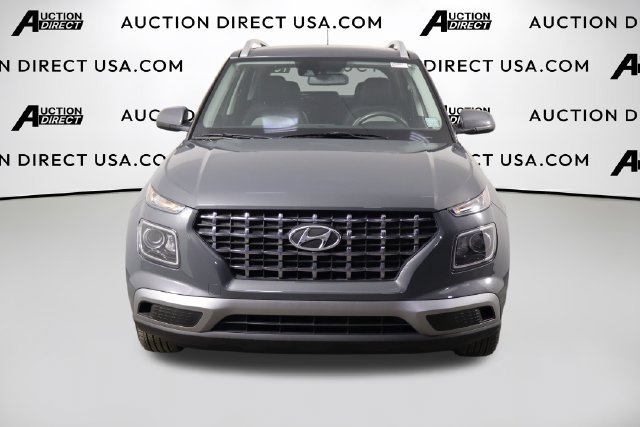 Used 2024 Hyundai Venue SEL FWD image 5