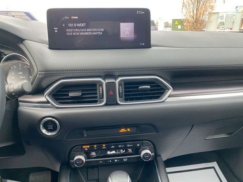 Used 2023 MAZDA CX-5 Carbon Edition image 17