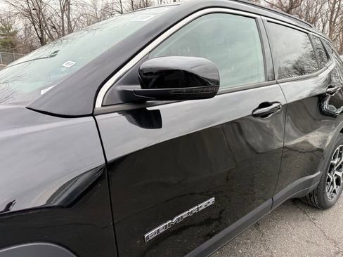 New 2026 Jeep Compass Limited image 4