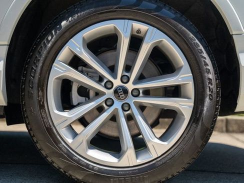 Used 2025 Audi Q7 2.0T Premium Plus AWD/4WD image 61