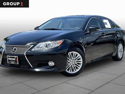 Used 2014 Lexus ES 350 w/ Luxury Package