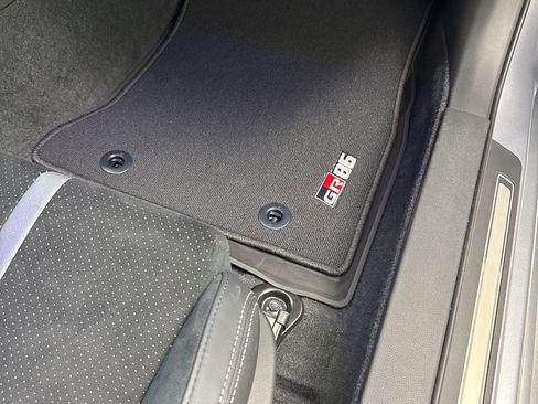 Used 2024 Toyota GR86 Premium image 29