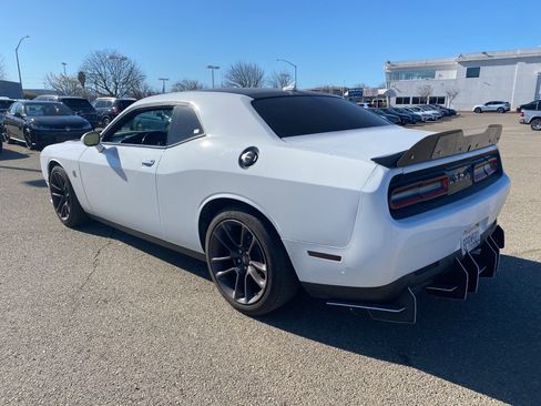Used 2020 Dodge Challenger R/T Scat Pack image 6