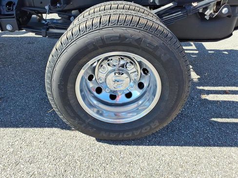 New 2026 RAM 3500 Tradesman w/ Chrome Appearance Group image 8