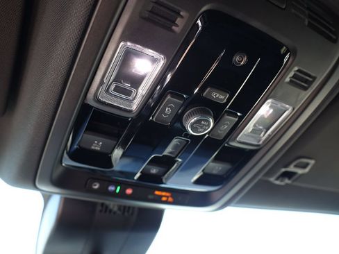 New 2026 GMC Yukon XL AT4 w/ AT4 Premium Plus Package AWD/4WD image 17
