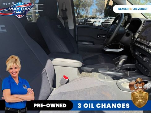 Used 2025 Nissan Frontier SV w/ SV Convenience Package RWD image 11
