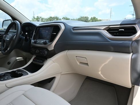 Used 2023 GMC Acadia Denali AWD/4WD image 24